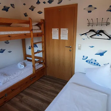 Alpking Hostel