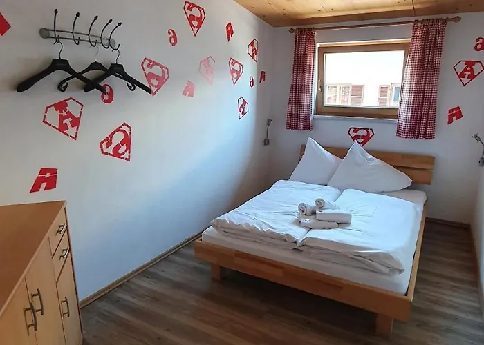 Alpking * אלמאו